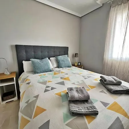 Apartamento Primera Linea De Playa Frontal Con Vistas Al Mar